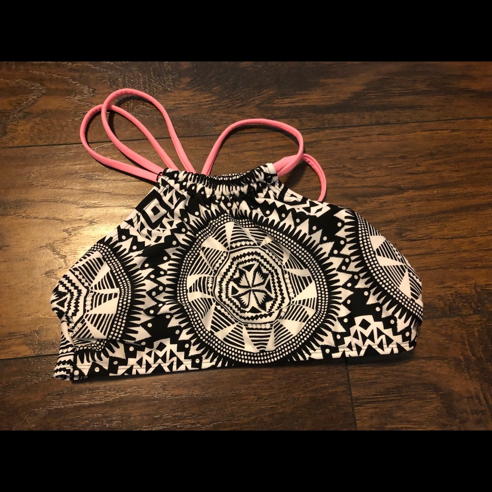 Xhilaration halter bikini top set